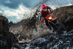 开云中国-乌拉圭队在巴黎奥运会比赛中多次通过中路渗透得分乌拉圭队在巴黎奥运会比赛中展现出快速反击战术