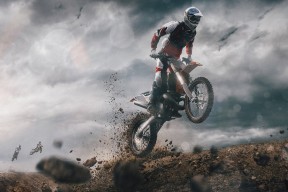 kaiyun官方入口登录-德甲争夺激烈，精彩反击和战术调整不断出现，德甲打法