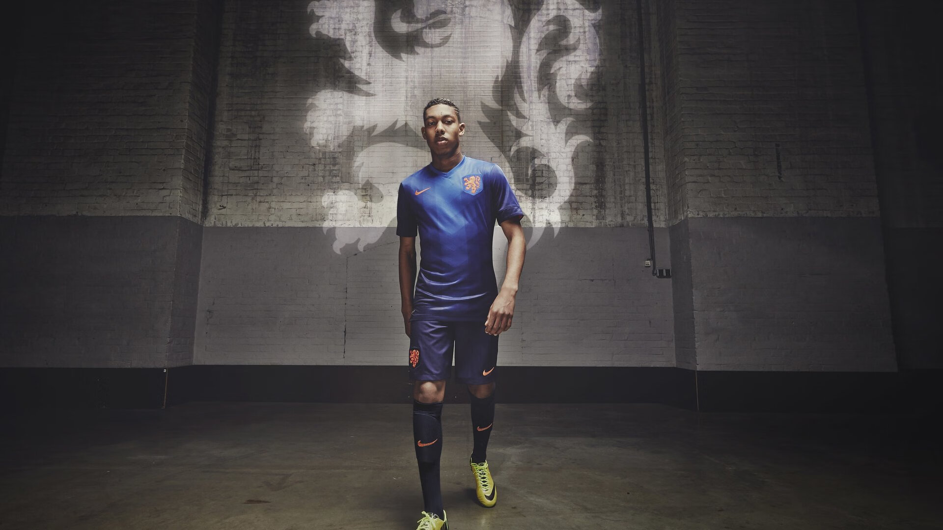 体育新闻中心主办体育新闻行业标准化建设大会，体育新闻标题怎么写